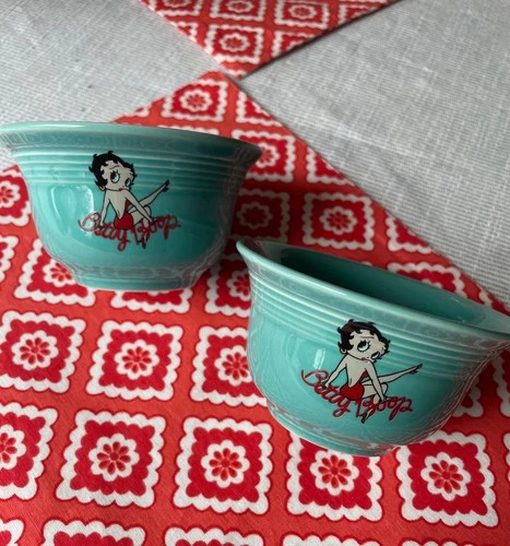 2 Vintage Fiestaware BETTY BOOP Bouillon Bowl 7oz Turquoise Excellent Condition