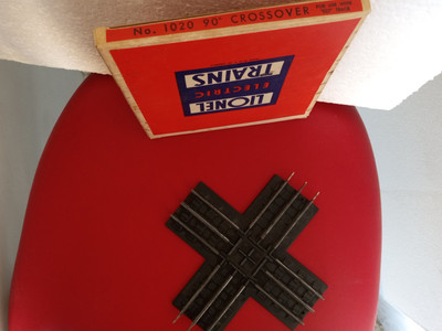 Lionel O27 Gauge 1020 90 Degree Crossover Train Crossing Original Box