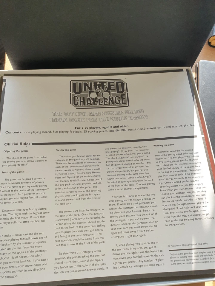 Manchester United 1994 United Challenge Vintage Trivia Board Game VGC Preowned - Image 4 of 4