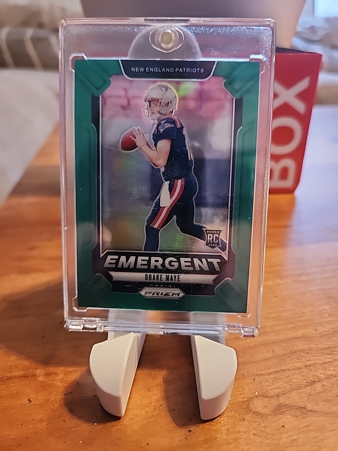 2024 Panini Prizm - Emergent Drake Maye #4 Green Prizm (RC)
