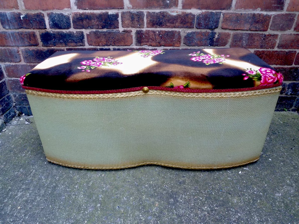 Vintage ottoman blanket box deals