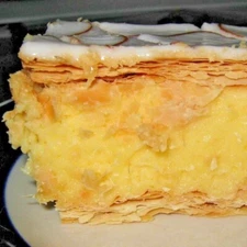 PINEAPPLE CREAM Fragrance Oil to craft Candles Soaps Lotions Bath products