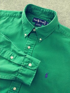 camisa verde esmeralda para hombre