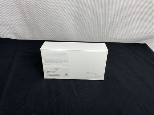 Apple Magic Mouse 2 Wireless Mouse - Silver (MLA02LL/A) Brand New Sealed free sh - Picture 9 of 11