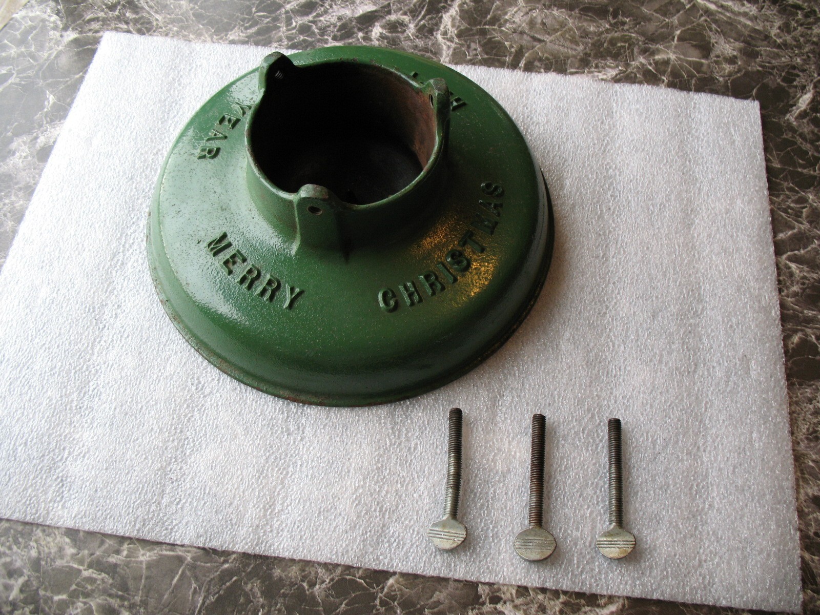 VINTAGE BRILLION IRON WORKS CAST IRON CHRISTMAS TREE STAND eBay