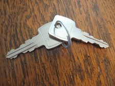 2 0010 Keys Rollback Truck Tool Box