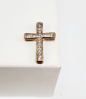 10k massives Gelbgold Kreuz 1/5ctw Diamant Anhänger (1,37g T.W) ~ 7/8'' zweifarbig