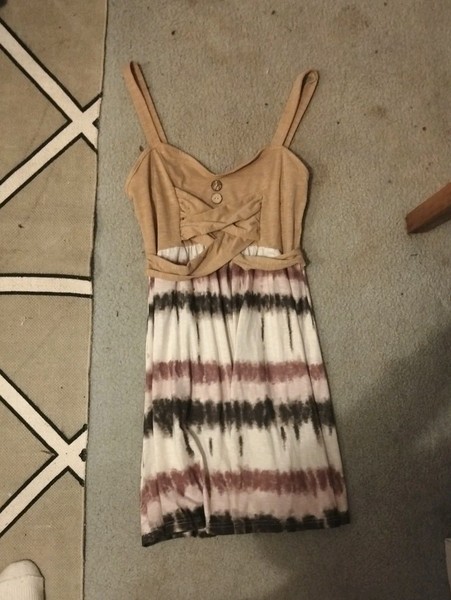 Women’s S Regular Striped V-Neck Spaghetti Strap Button Midi Sundress