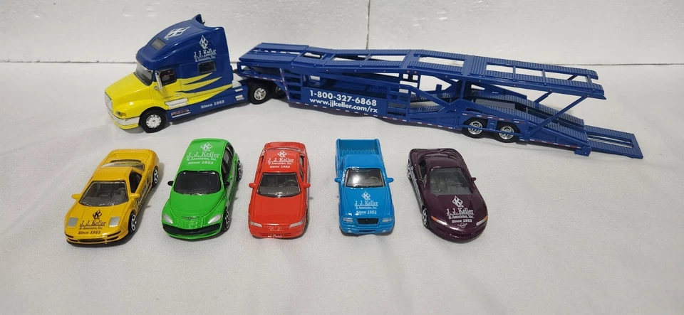 J.J. Keller Diecast escala 1/64 Volvo VNL 770 cabina con transporte de varios vehículos Foto 2 de 4