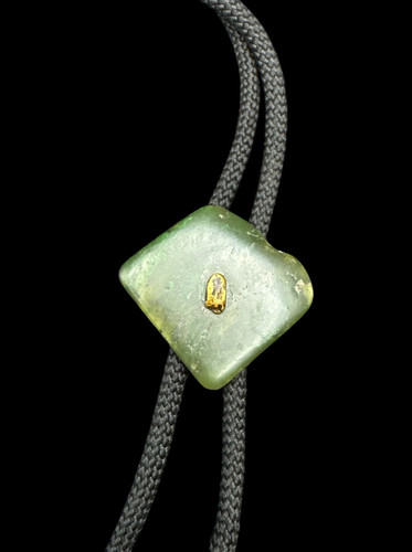 Vintage 1970’s Alaskan 22K Yellow Gold Nugget Jade Bolo Necklace 34”