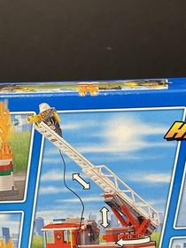 LEGO City 60107 Fire Ladder Truck Retired (214 pcs) - 2016 FACTORY SEALED