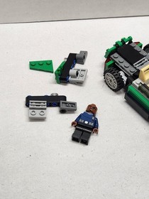 LEGO Marvel Super Heroes: Spider-Man: Spider-Cycle Chase (76004) Parts