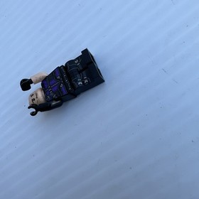 LEGO Marvel Super Hero Hawkeye Minifigure Dark Purple Suit Civil War 76067 Sh302
