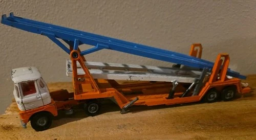 Corgi 11” SCAMMELL CARRIMORE TRIDECK CAR TRANSPORTER Diecast VINTAGE See Picture