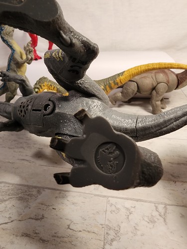 LOT OF 5 DINOSAUR JURASSIC WORLD ROARVORES &MEGASAUR NEED BATTERY - Picture 12 of 19