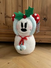 NEW  Disney Minnie Mouse Greeter Door Porch Holiday Christmas Sherpa Snowman