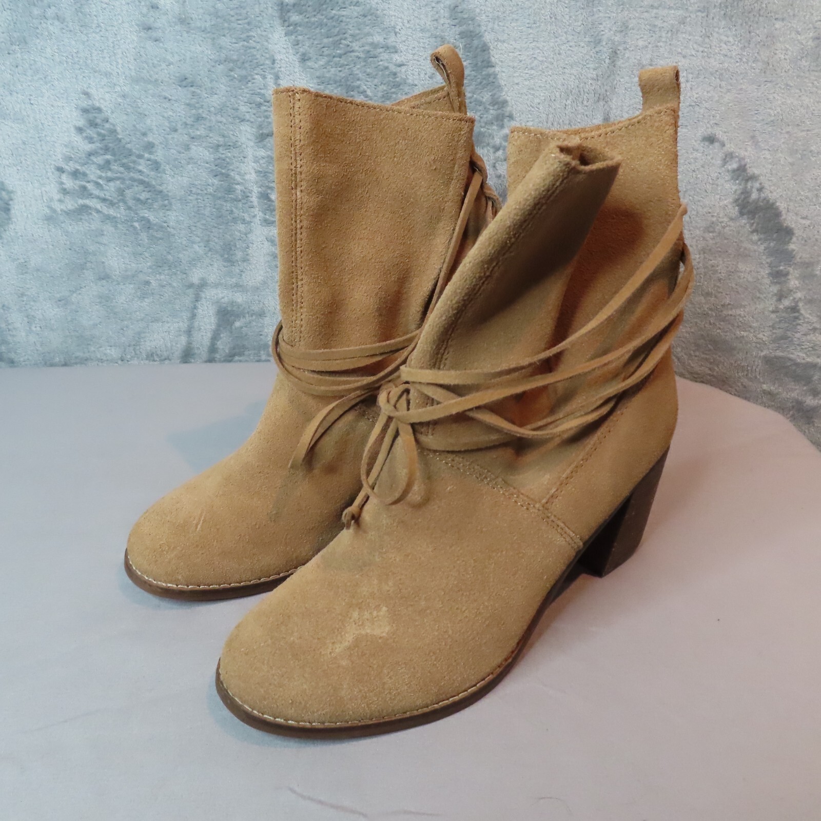 TOMS Mila Ankle Boots Womens Sz Tan Suede Leather Booties Beige