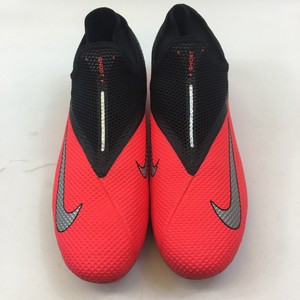 nike no lace soccer cleats