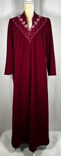 Vanity Fair Vintage Women Robe Housecoat Small Kaftan Velour Zip Cranberry USA