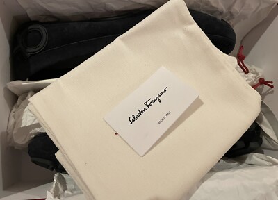 New Ferragamo Men display picture 1