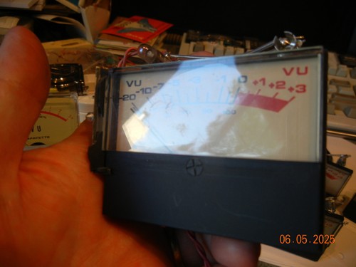 THIS AUCTION IS FOR ONE ! only one VU METERS 3" x 2.25" made in usa modutec - Zdjęcie 4 z 11