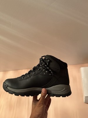 Women's Newton Ridge Plus Waterproof Hiking Boot - Wide, Size: 8, SL011