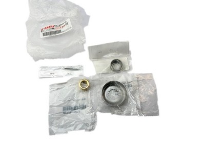 Yamaha 67F-W4599-00-00 Propeller Nut Kit  NEW FREE FAST SHIP