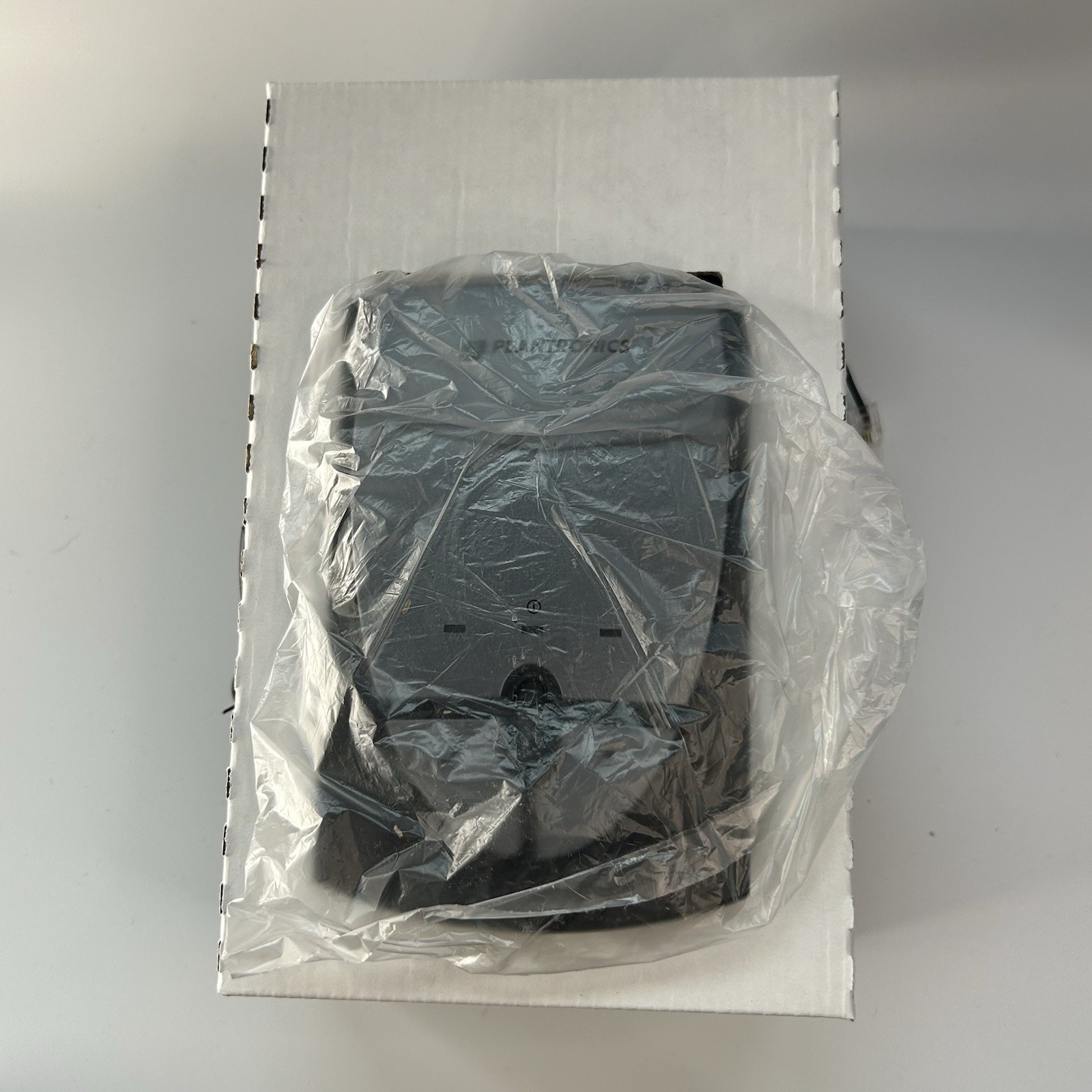 NEW ~ PLANTRONICS S12 Corded Telephone Headset System ~ 64703-03