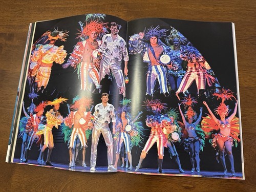 Hugh Jackman - The Boy From Oz Programme with Chrissy Amphlett & Colleen Hewett - Picture 6 of 9