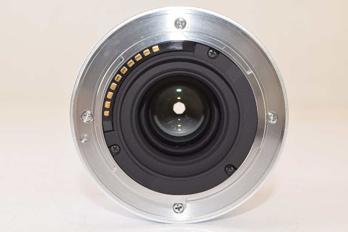 SIGMA - SIGMA 30mm F2.8 DN ART 013 SONY用 シルバー Amazon.co.jp: SIGMA 単焦点レンズ Art 30mm F2.8 DN シルバー