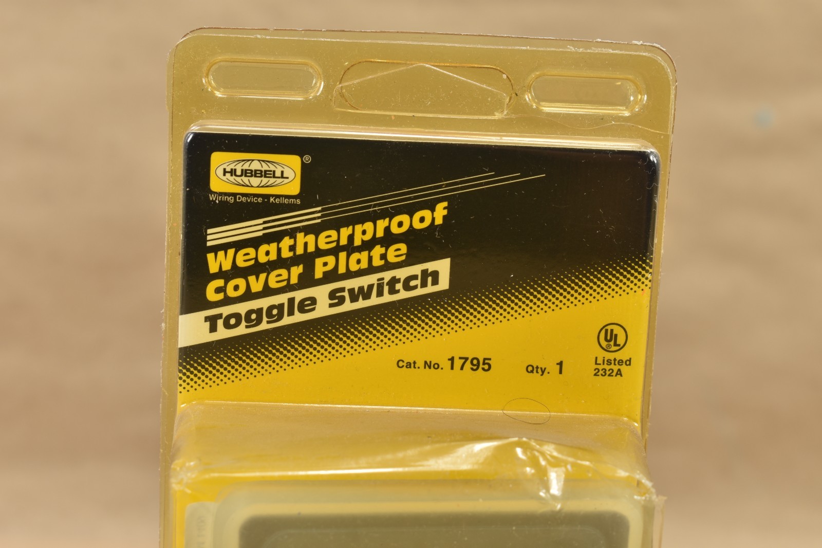 Hubbell HBL1795, Weatherproof Cover Plate Toggle Switch, Clear Silicone, 1-Gang