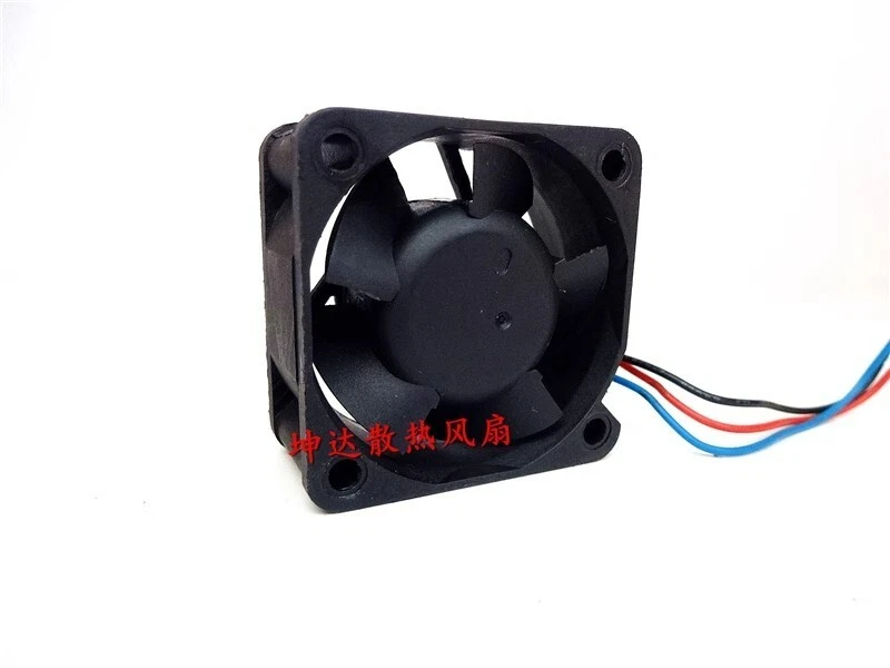 Delta EFB0405VHD 4020 5V 0.50A 4CM 3-Wire Server Inverter Cooling Fan - Image 2 of 2