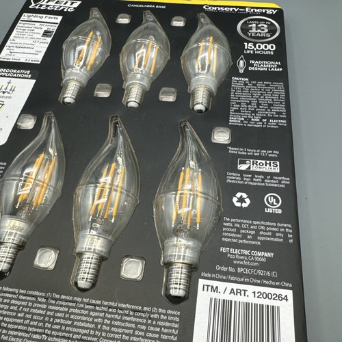 Feit Electric pack LED Dimmable Clear Chandelier E12 Bulbs 3.3w Glass Bulbs - Picture 3 of 3