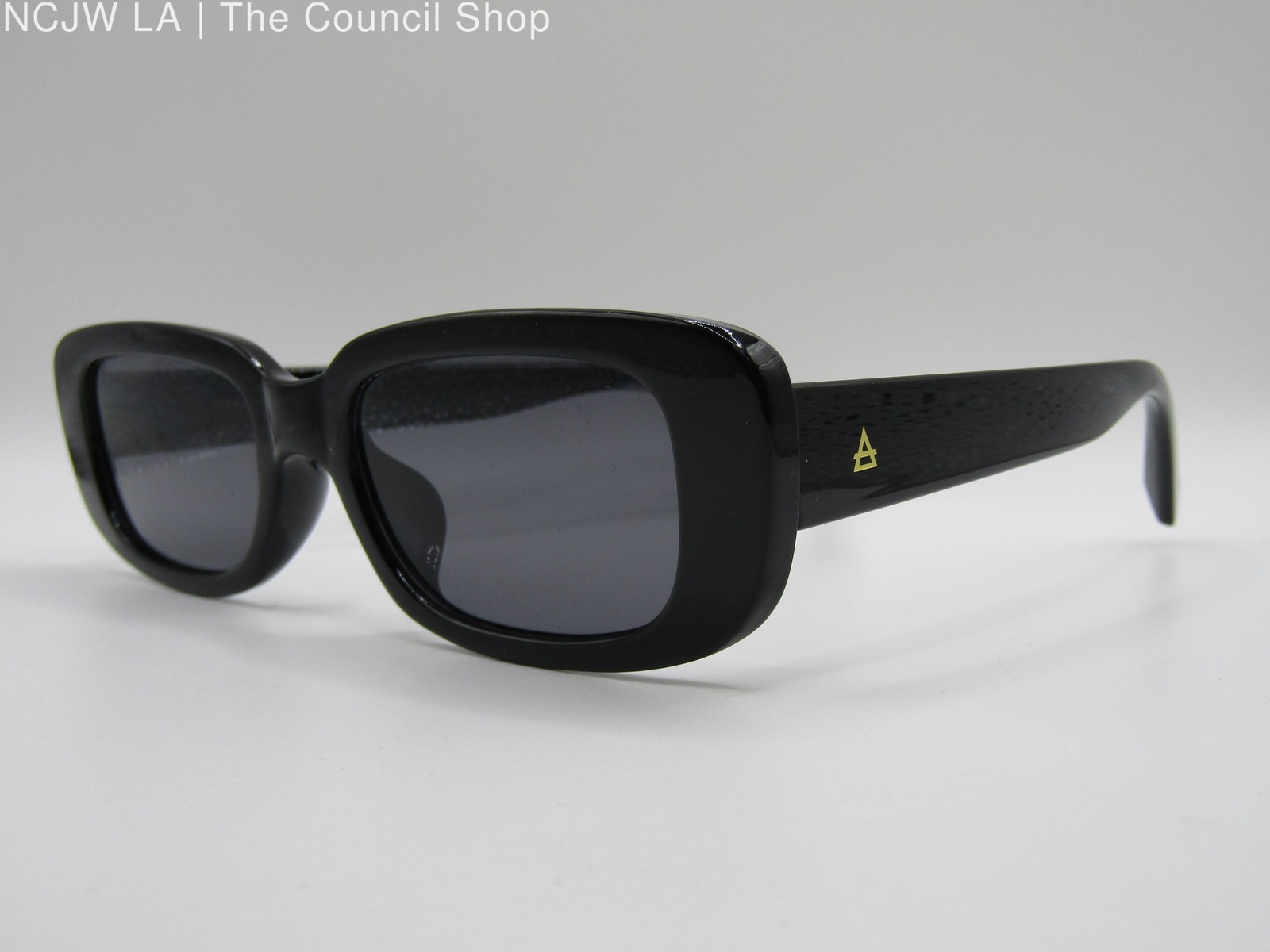 Aire Ceres Women's Black Rectangular Sunglasses - image 2