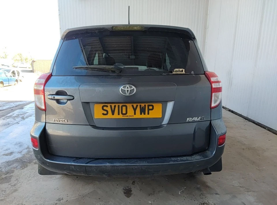 TOYOTA RAV-4 TURBO 1720126070 Foto 2 de 4