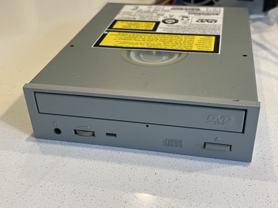 APPLE G4 8X DVD-ROM IDE HITACHI GD-7500 Vintage 2000 RARE PC