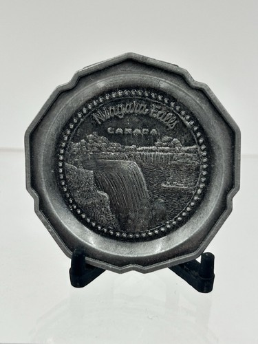 Vintage Niagra Falls 2” Metal Pewter Mini Dish Souvenir Canada Trinket Stand USA
