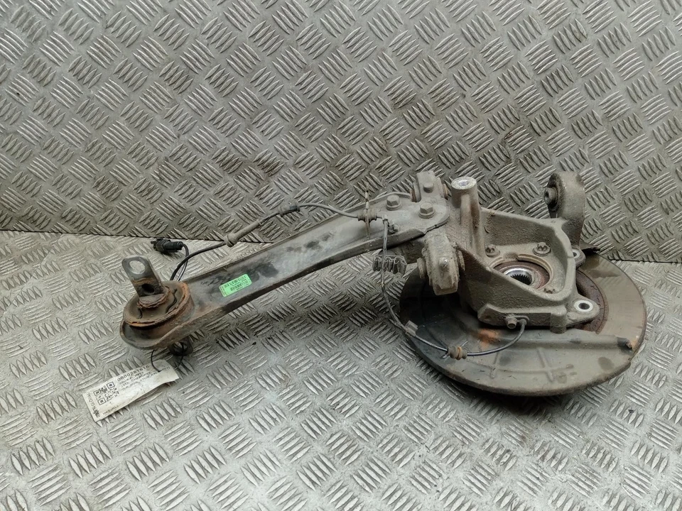 JEEP CHEROKEE HUB STUB REAR LEFT 2.0 DIESEL 4WD 5090073AB MK5 KL 2014-2023 - Image 2 of 4