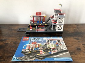 Lego City: Lot of Incomplete Train Sets (60052, 60051, 60098, 7937)  Read Desc.