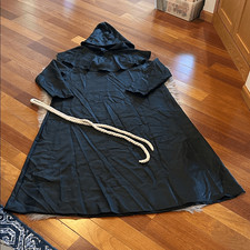 Monk Priest Hooded Dress And Hood with Rope Belt Halloween Costume