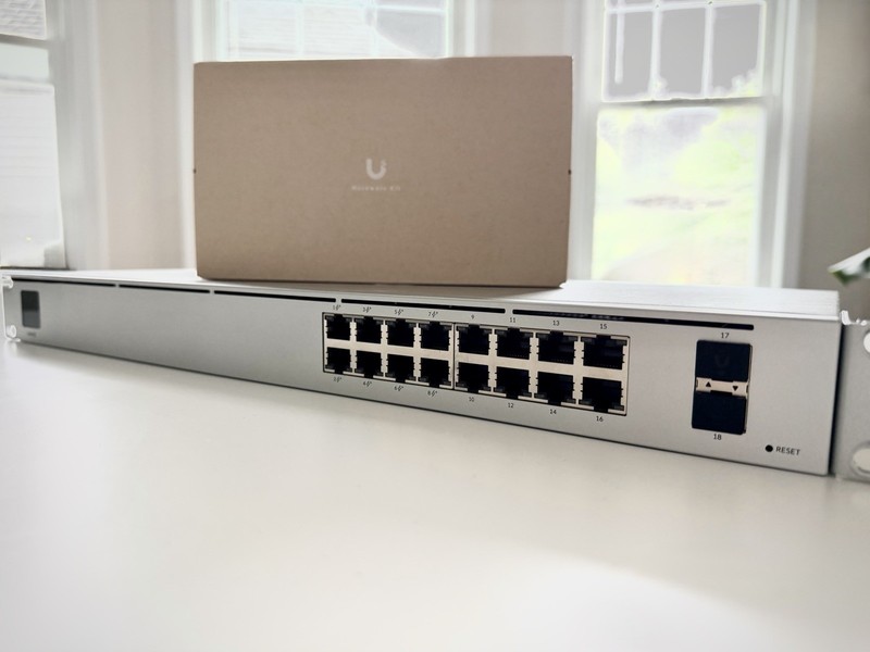 Ubiquiti UniFi USW-16-POE Gen2 Configurable 16-Port Gigabit PoE Ethernet Switch