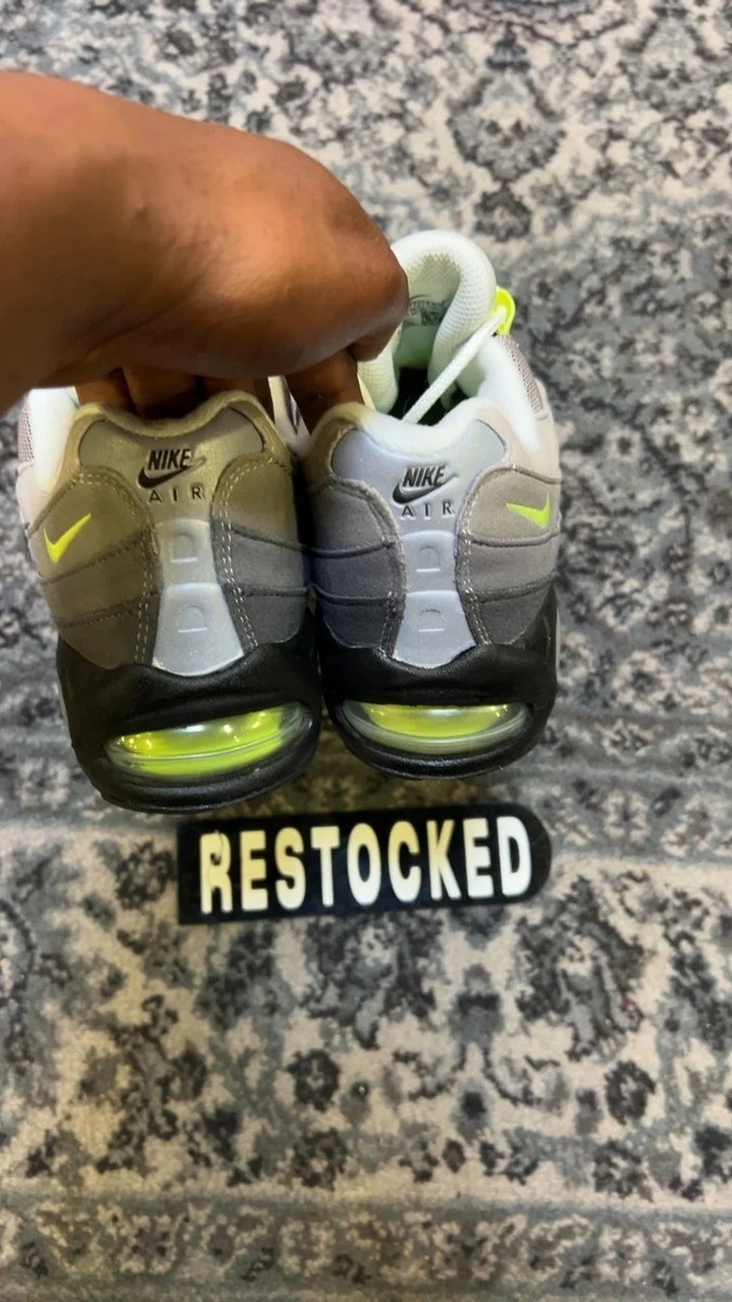 Nike Air Max 95 Sneakers 6.5y White, Grey, Neon Yellow — product photo 6 of 8