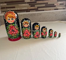 Matryoshka Russian Nesting Dolls Handpainted Set of 7