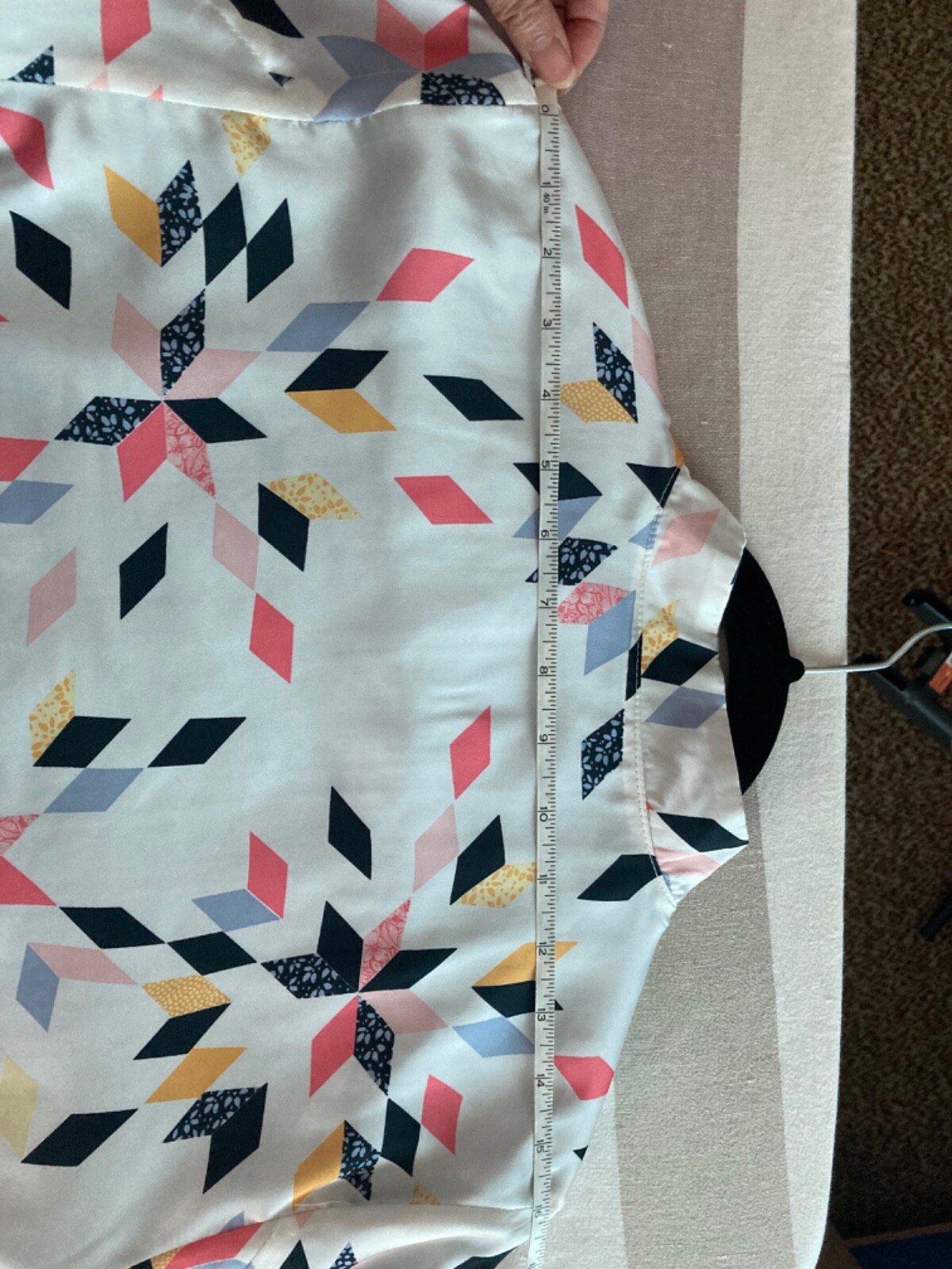 GAP  Pattern Reversible Bomber Jacket Size Small … - image 4