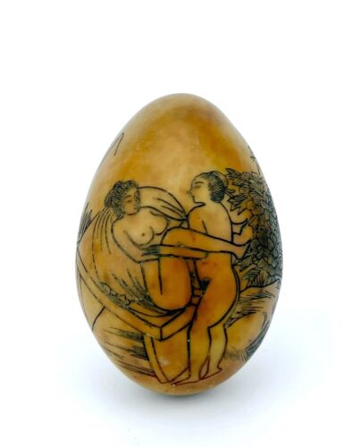 ANTIQUE - CHINESE (?) MARBLE EGG with Carved Erotic Scene - 2.4&#034; / 6cm - 59g