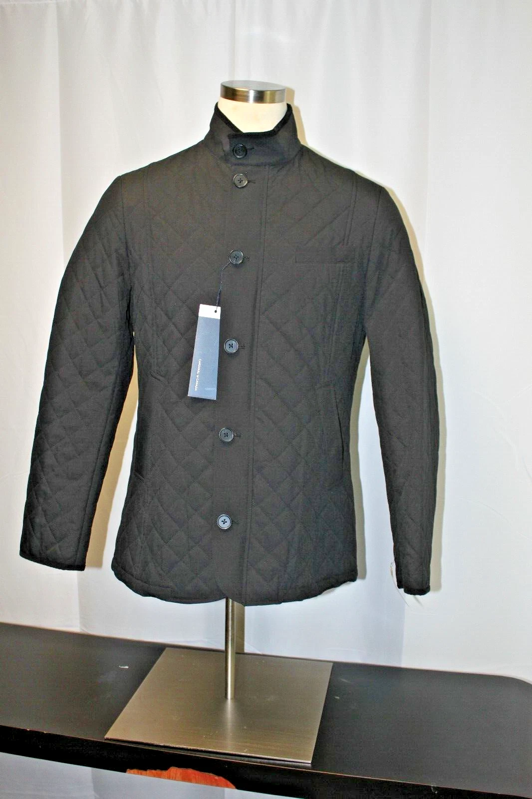 Cardinal of Canada Men's Quilted Mock Neck Jacket MSRP $395