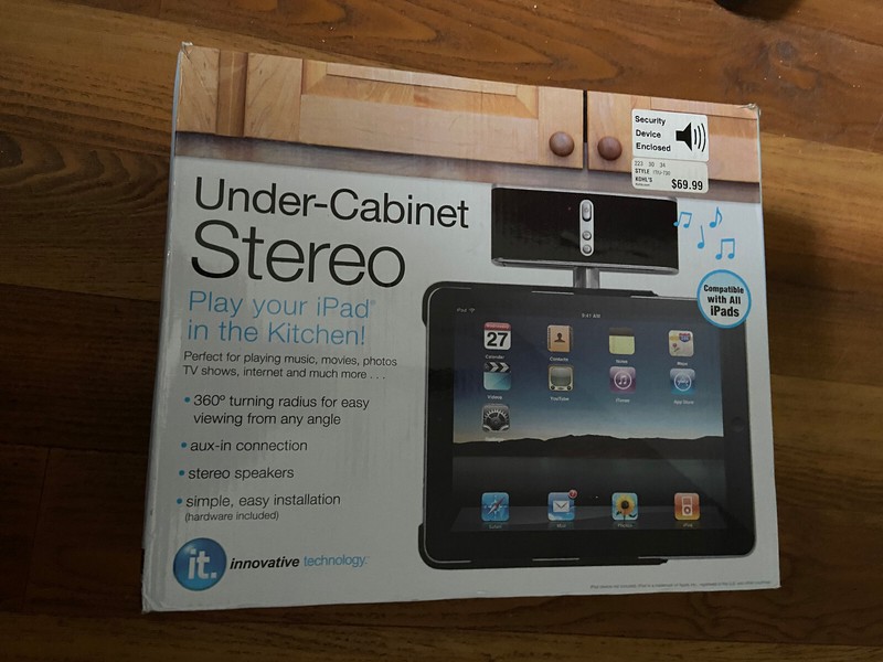 IT Under-Cabinet Stereo for iPad in the kitchen ITIU-730