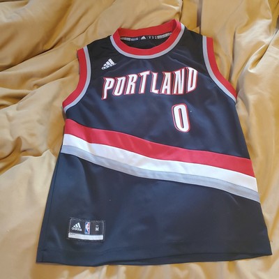 lillard throwback jersey