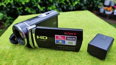 Sony Handycam HDR-CX190 Digital Video Camera Recorder Camcorder --L E S E N--