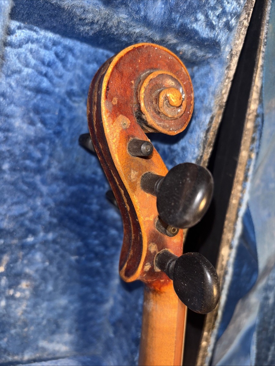 VTG Antonius Stradivarius Cremonensis Faciebat Anno 1734 Violin